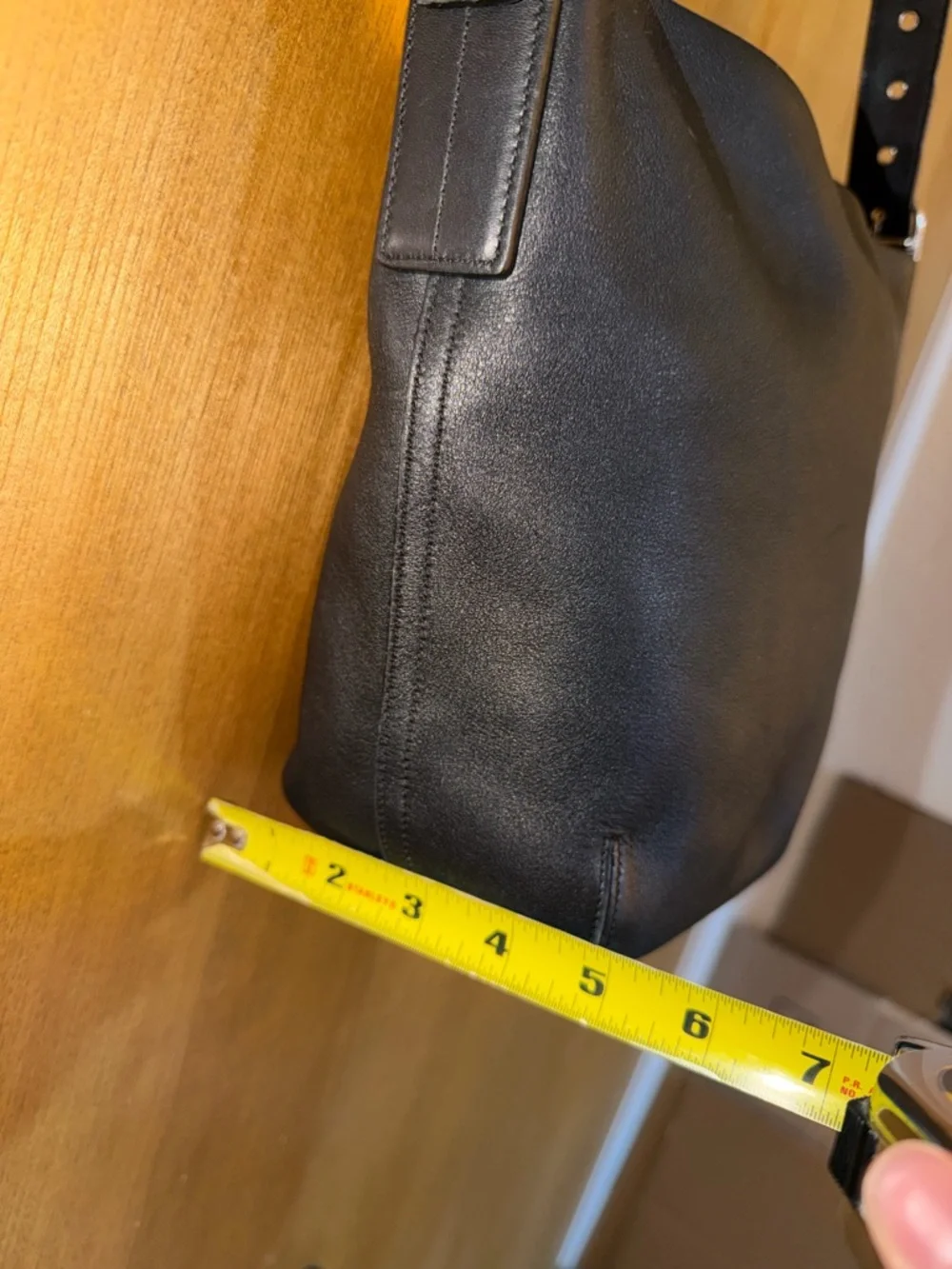 Coach Black Leather Bucket Bag Adjustable Strap Shoulder Hobo - Style 9186 - Picture 7 of 15